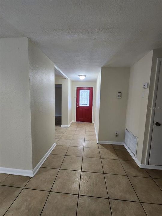 For Sale: $250,000 (3 beds, 1 baths, 1220 Square Feet)