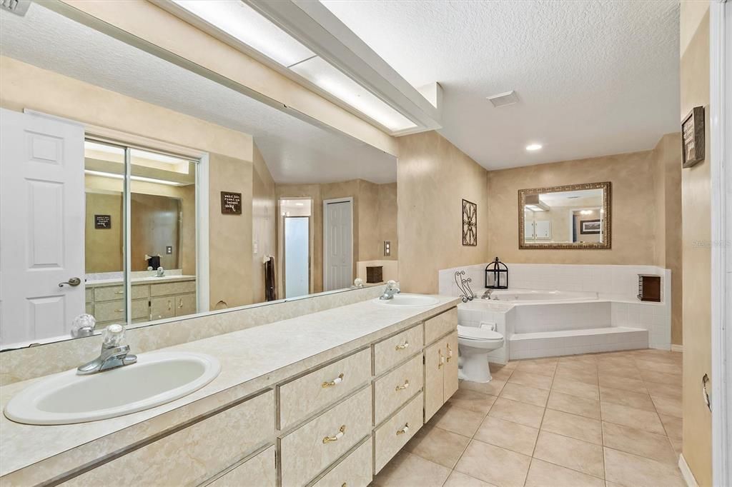 Main bathroom