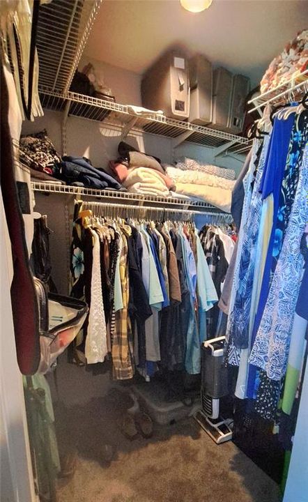 Walk-in closet