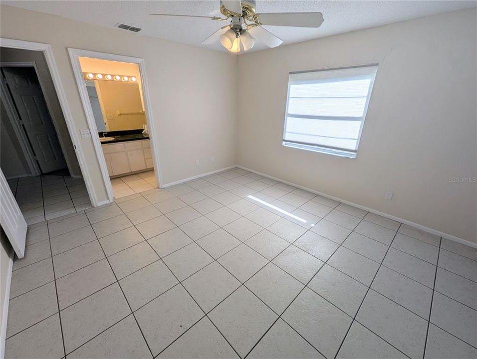 For Sale: $369,900 (3 beds, 2 baths, 1235 Square Feet)