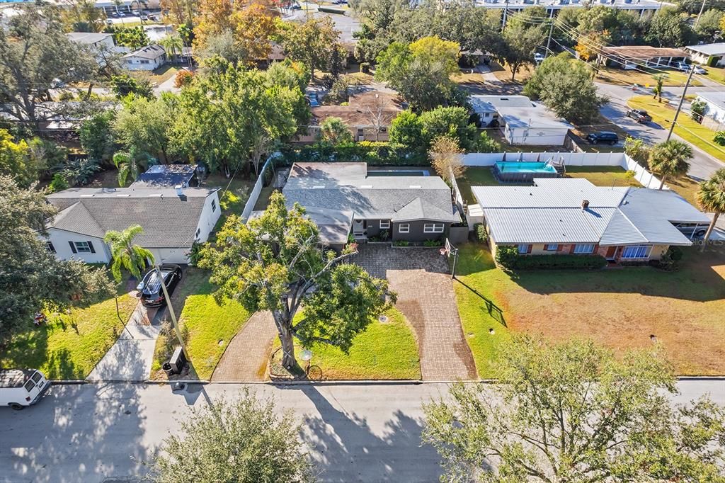 For Sale: $729,000 (3 beds, 2 baths, 1705 Square Feet)