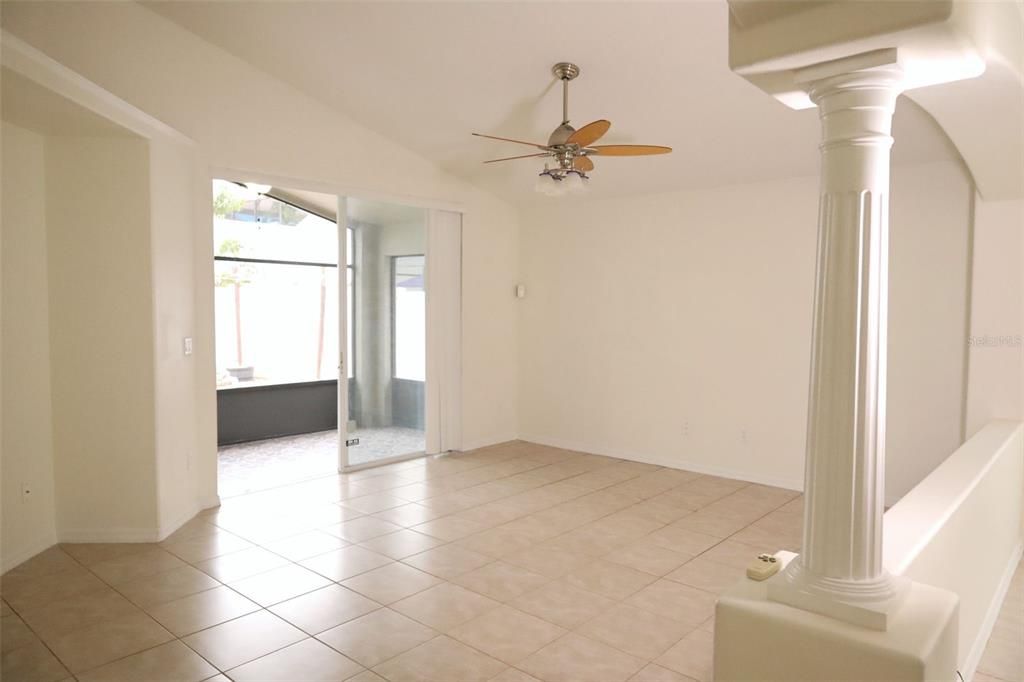 For Sale: $365,000 (3 beds, 2 baths, 1796 Square Feet)