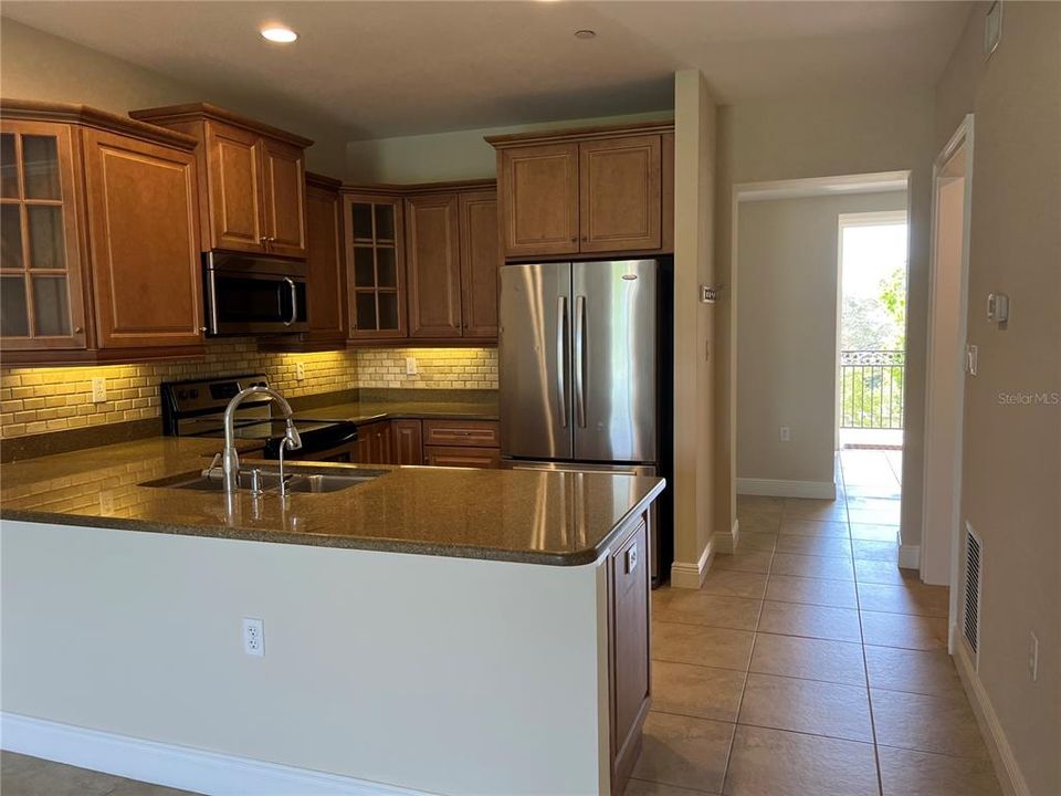 Kitchen with island