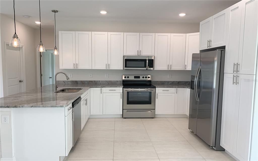 For Sale: $339,900 (3 beds, 2 baths, 1464 Square Feet)