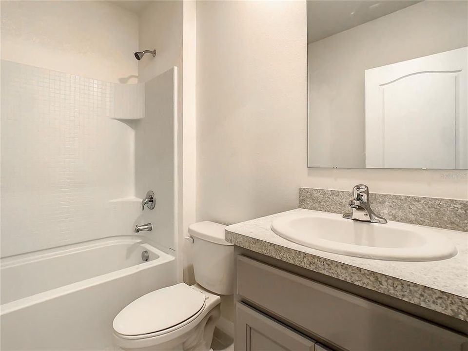 For Sale: $339,900 (3 beds, 2 baths, 1516 Square Feet)