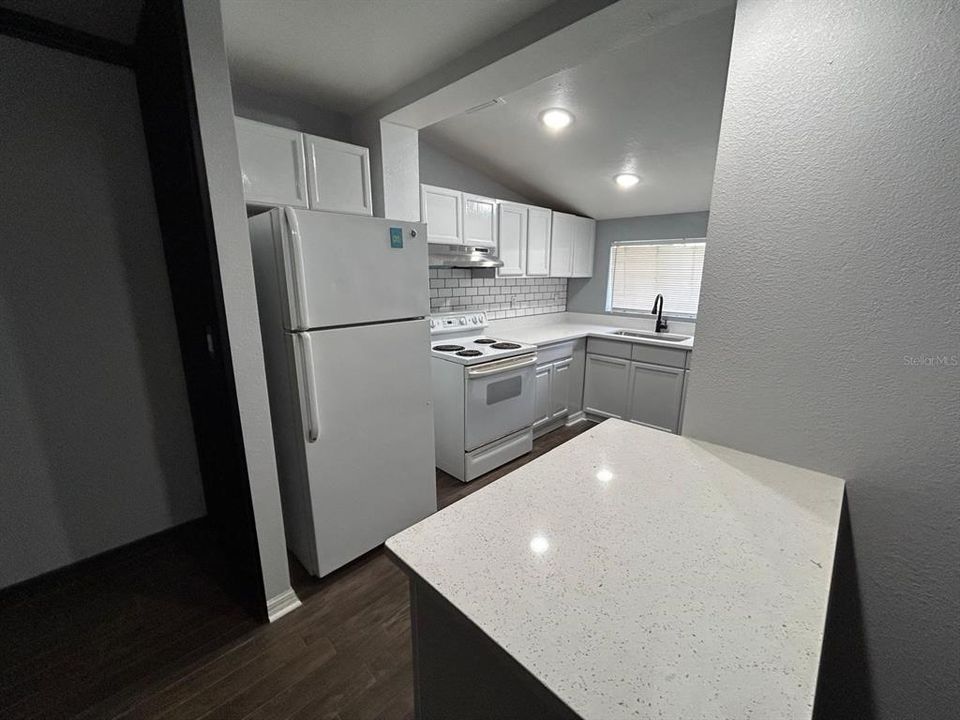 For Sale: $229,000 (3 beds, 1 baths, 1319 Square Feet)