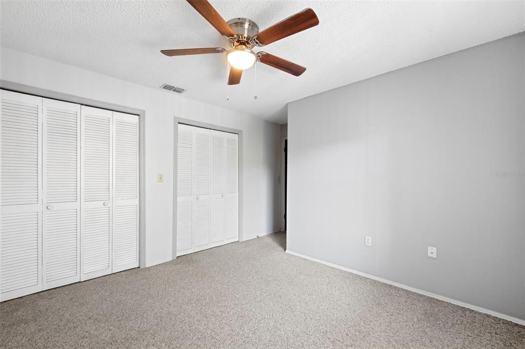 For Sale: $144,900 (2 beds, 2 baths, 1252 Square Feet)