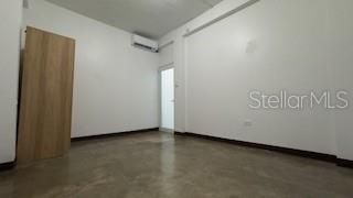 En Venta: $195,000 (4 camas, 2 baños, 2281 Pies cuadrados)