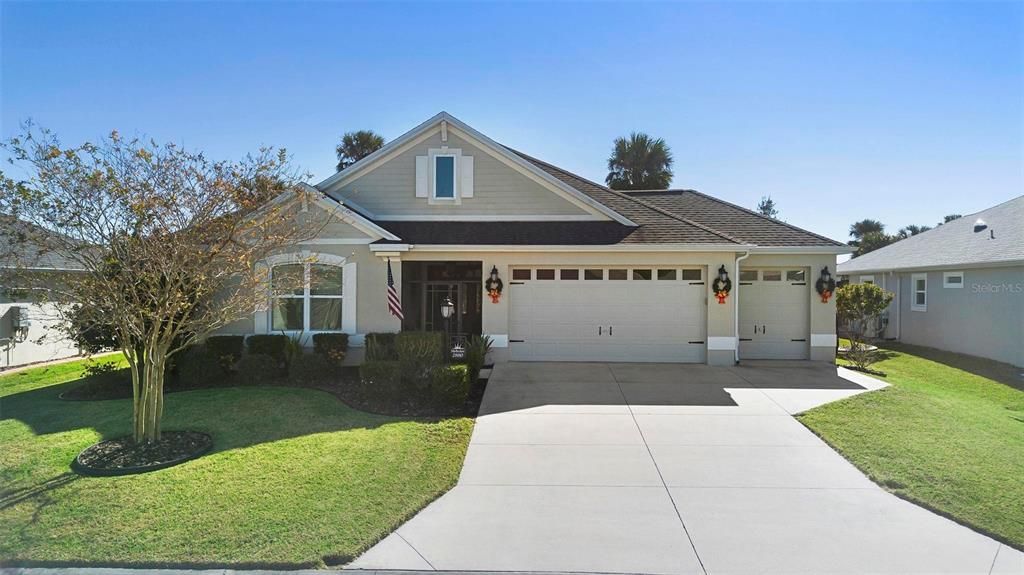 Extra deep 2-car garage + Golf Cart garage