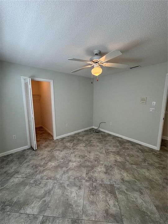 For Rent: $2,990 (3 beds, 2 baths, 2490 Square Feet)