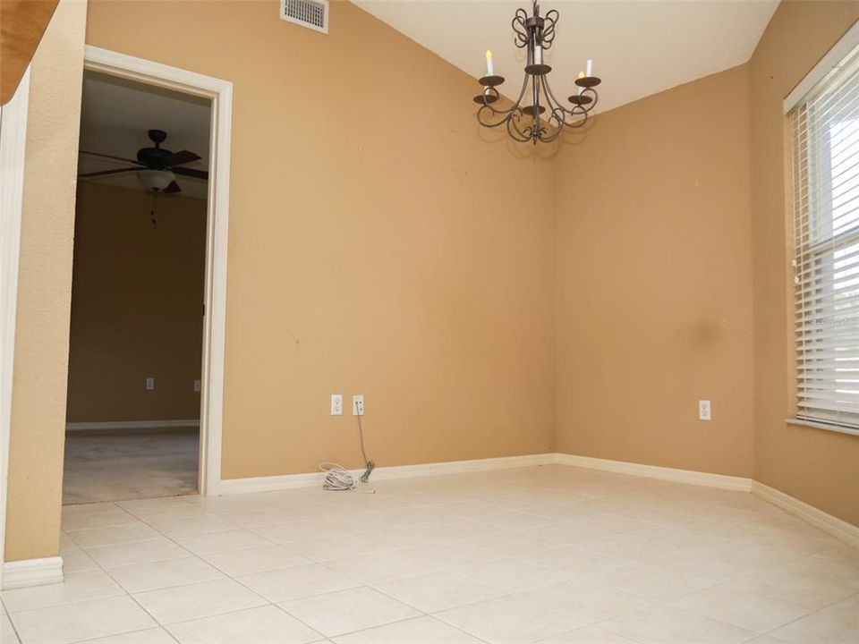 For Sale: $319,900 (3 beds, 2 baths, 1859 Square Feet)