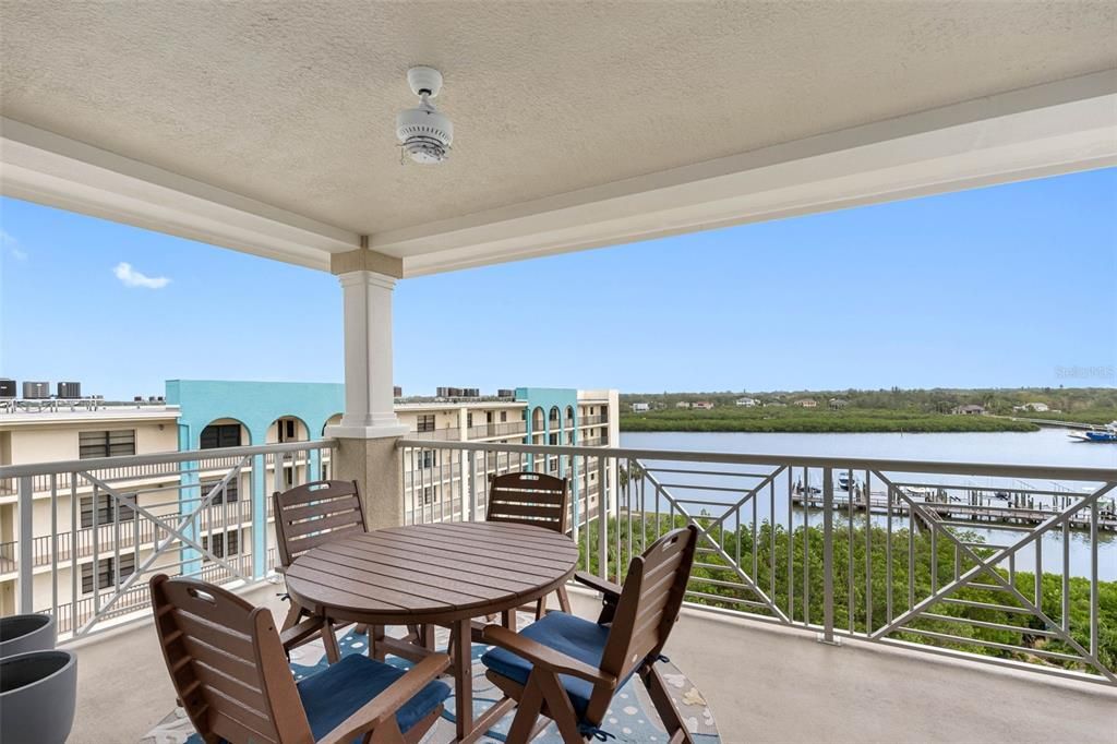 Spacious waterfront porch