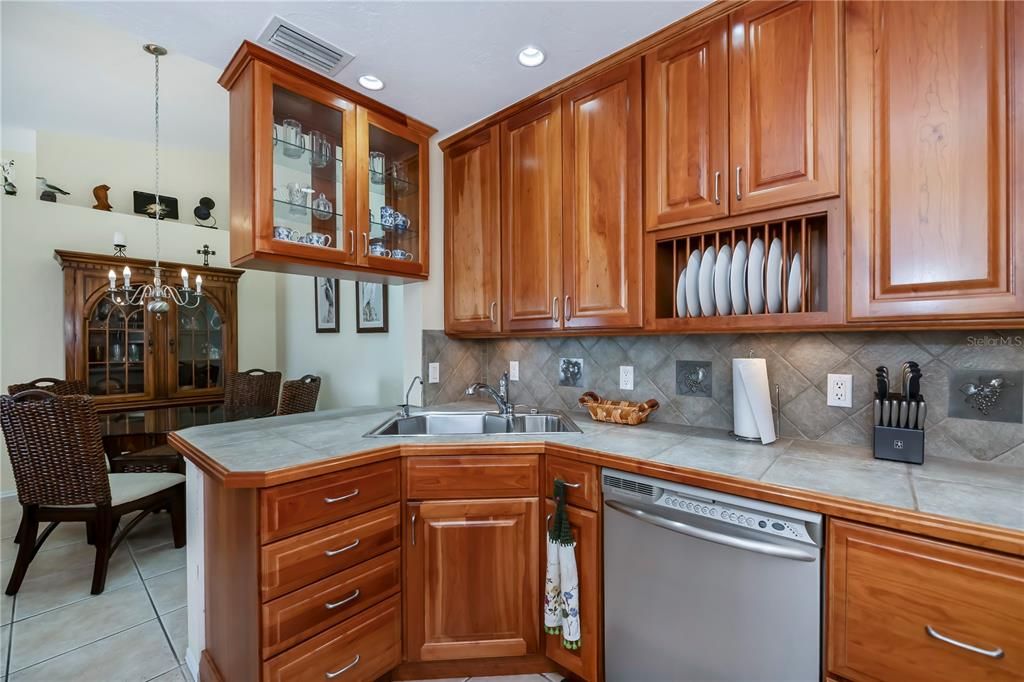 stunning kitchen