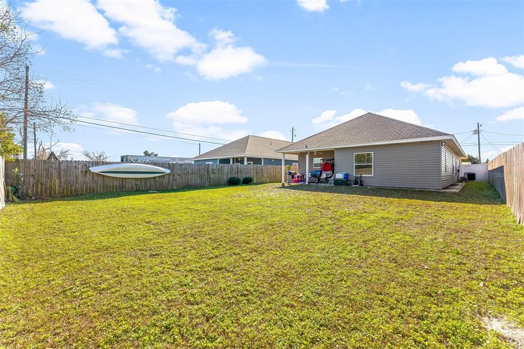 На продажу: $310,000 (3 спален, 2 ванн, 1456 Квадратных фут)