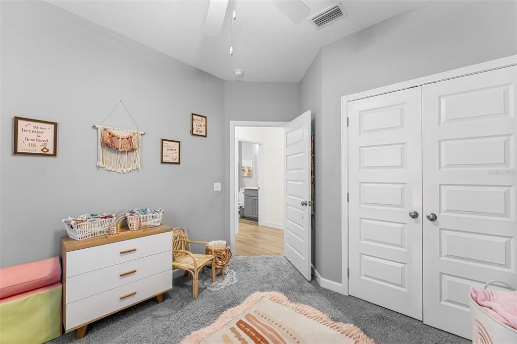 На продажу: $310,000 (3 спален, 2 ванн, 1456 Квадратных фут)