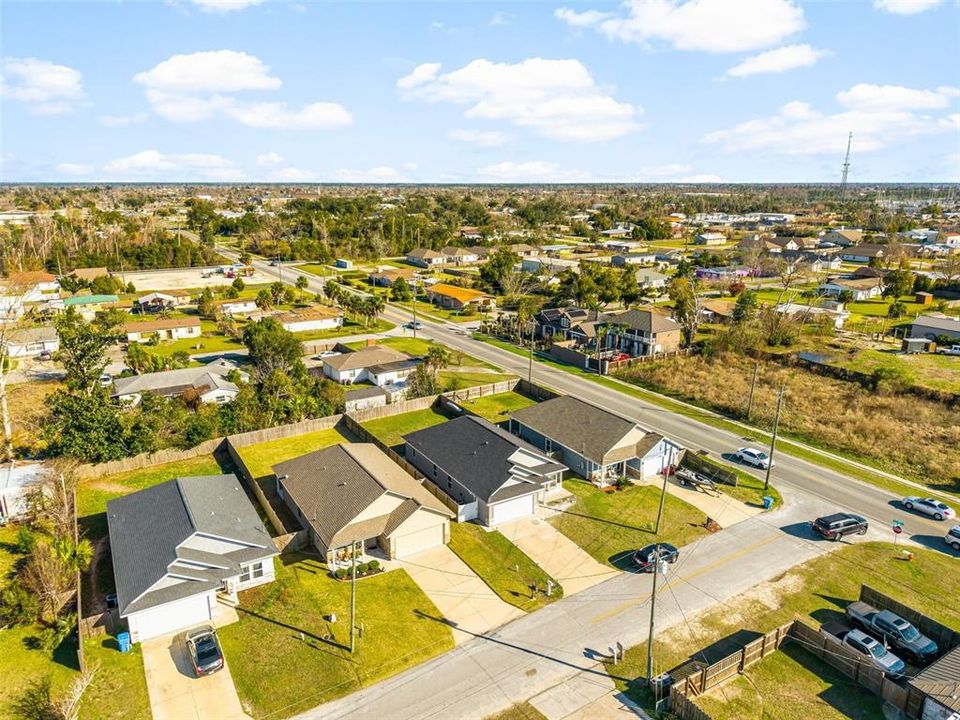 На продажу: $310,000 (3 спален, 2 ванн, 1456 Квадратных фут)