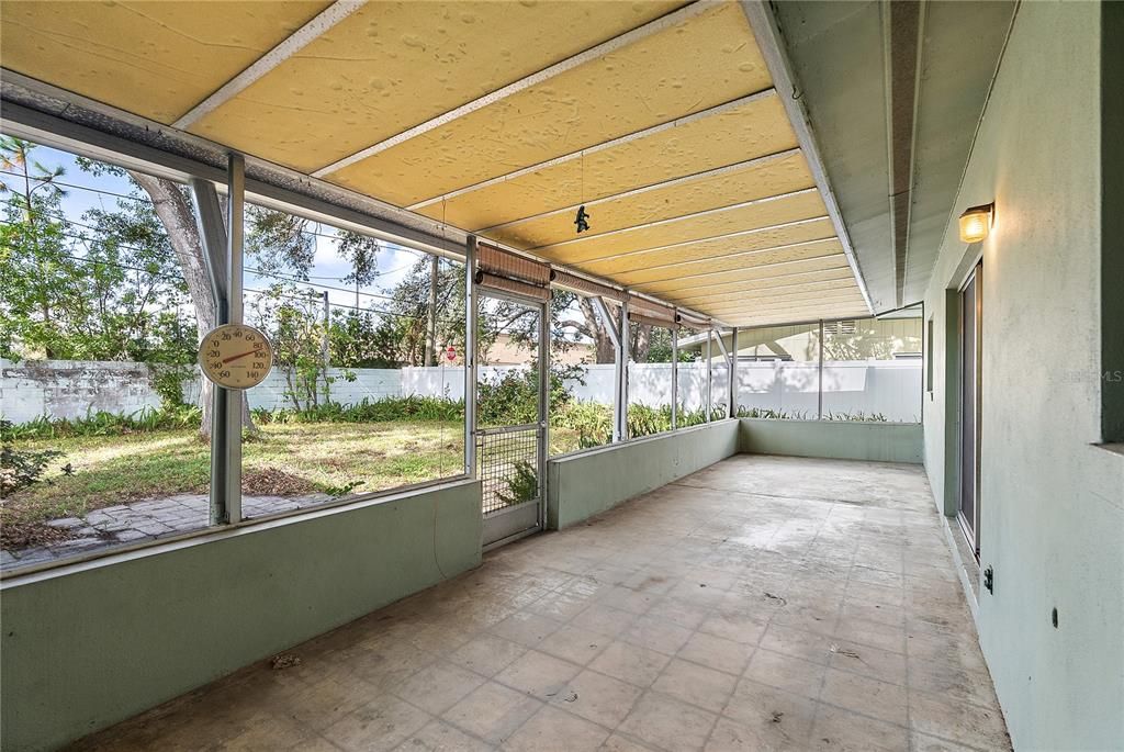 En Venta: $425,000 (4 camas, 3 baños, 1739 Pies cuadrados)