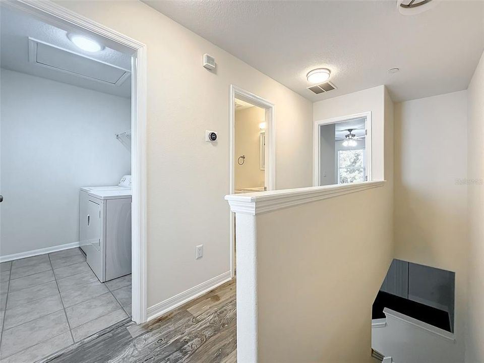 For Sale: $265,000 (2 beds, 1 baths, 1252 Square Feet)