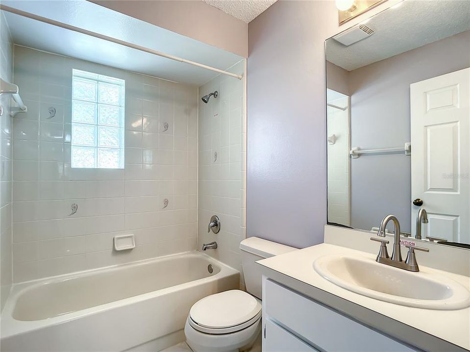 2nd bathroom