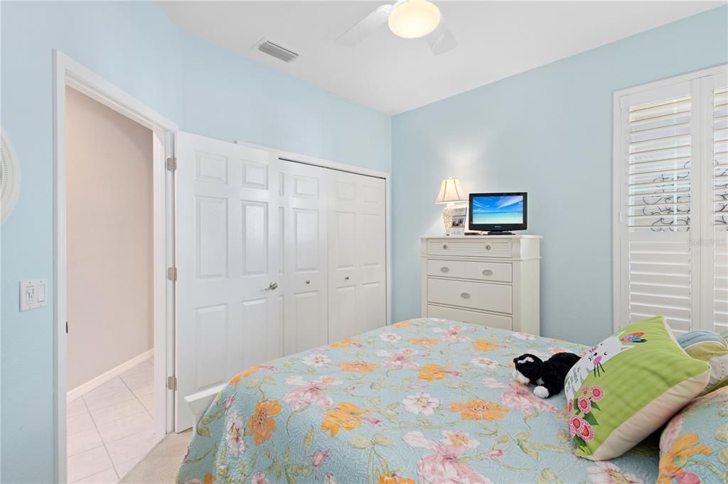 Active With Contract: $458,000 (2 beds, 2 baths, 1746 Square Feet)