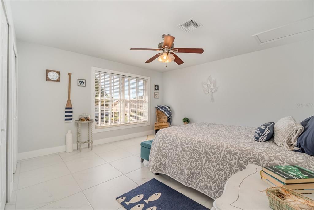 Guest bedroom has lots of light