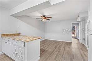 For Sale: $109,900 (1 beds, 1 baths, 876 Square Feet)