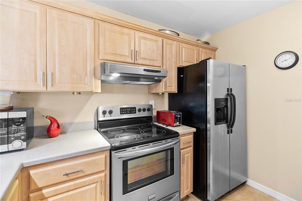 For Sale: $205,000 (3 beds, 2 baths, 1163 Square Feet)