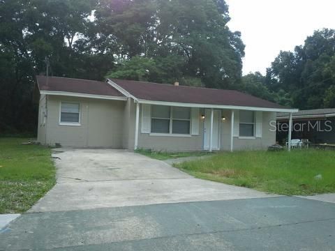 For Sale: $195,000 (2 beds, 1 baths, 1071 Square Feet)