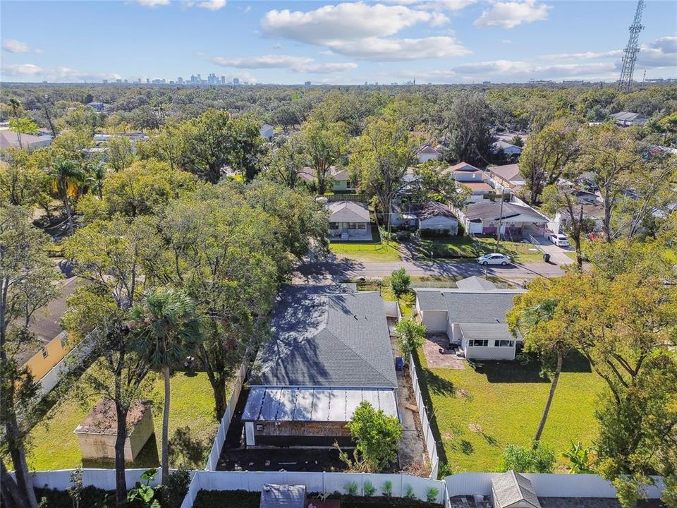 For Sale: $439,000 (3 beds, 2 baths, 1712 Square Feet)