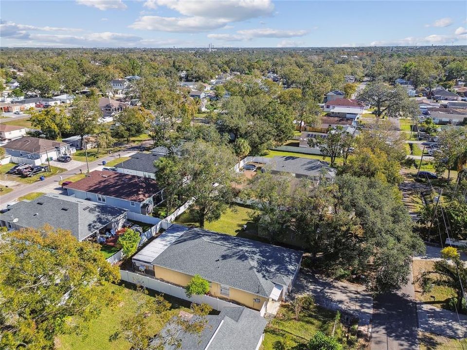 For Sale: $439,000 (3 beds, 2 baths, 1712 Square Feet)