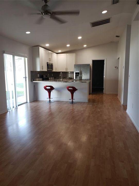 Living room/Kitchen area