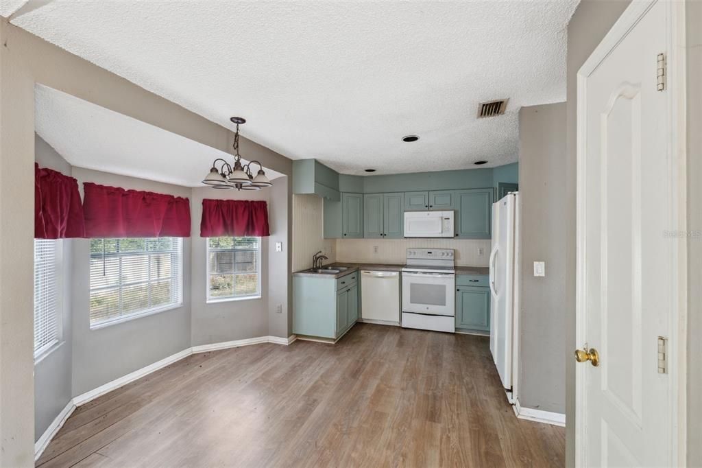 Breakfast Nook/Kitchen