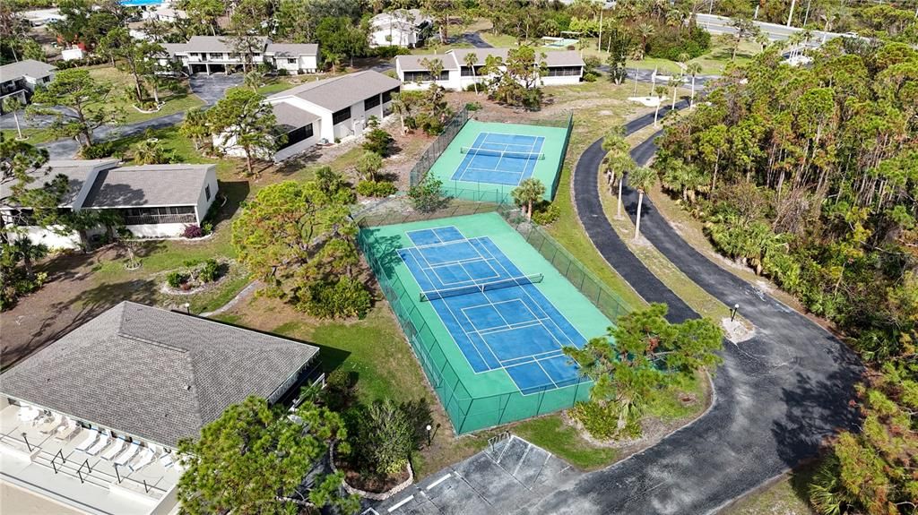 AERIAL VIEW OF THE TENNIS AND PICKLEBALL COURTS