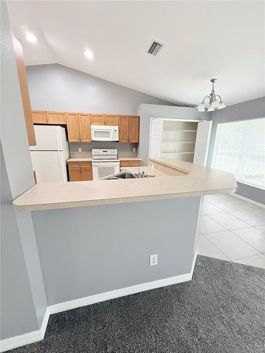 For Sale: $319,900 (3 beds, 2 baths, 1812 Square Feet)