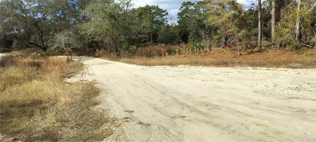 En Venta: $24,000 (0.70 acres)