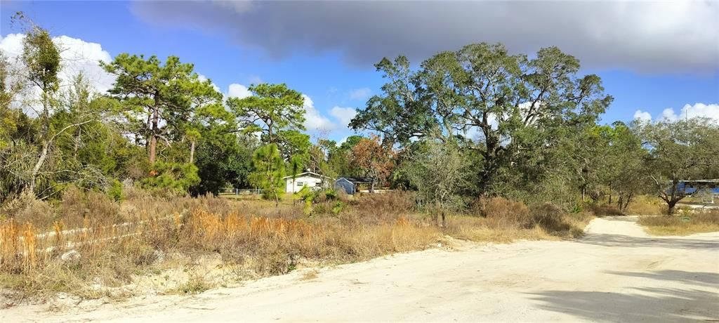 En Venta: $24,000 (0.70 acres)