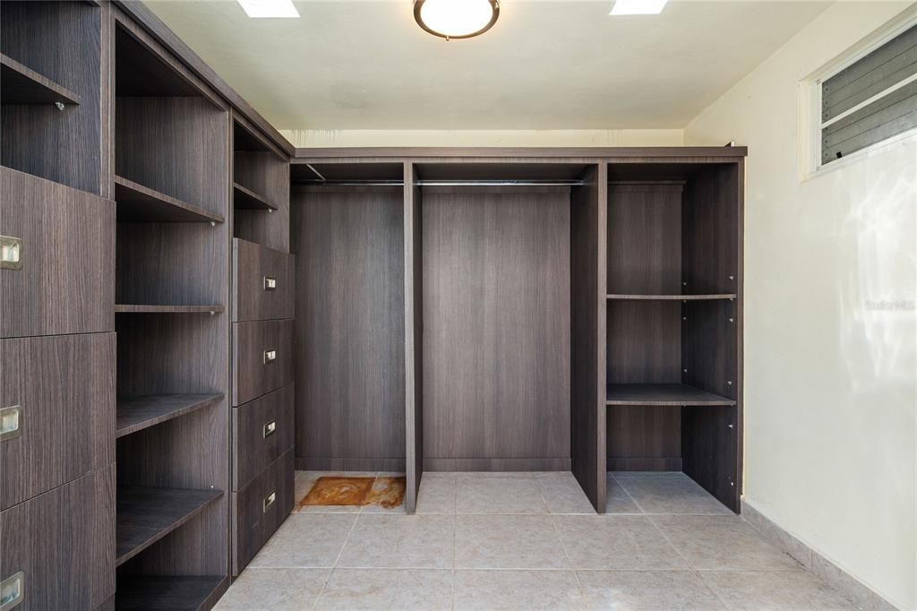 Primary Bedroom Closet