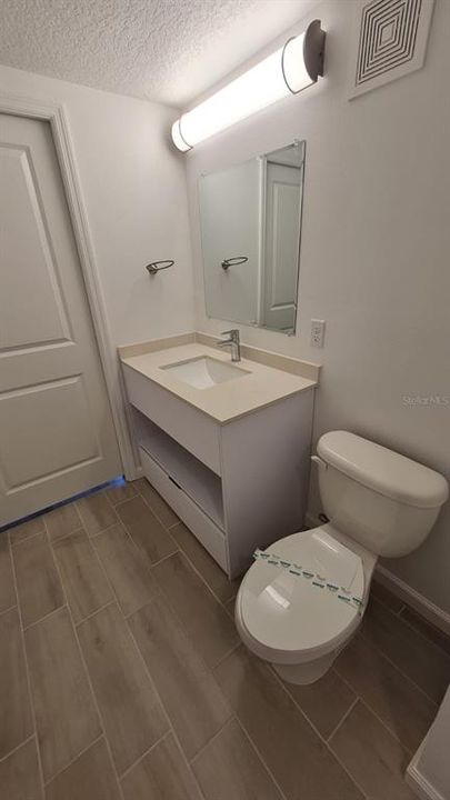 В аренду: $1,975 (2 спален, 2 ванн, 1142 Квадратных фут)