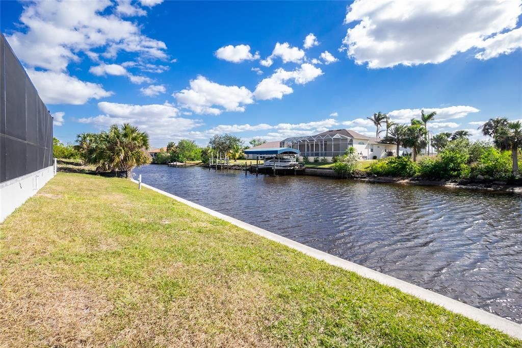 For Sale: $674,900 (3 beds, 2 baths, 1724 Square Feet)