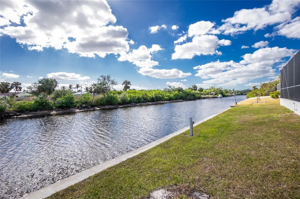 For Sale: $674,900 (3 beds, 2 baths, 1724 Square Feet)