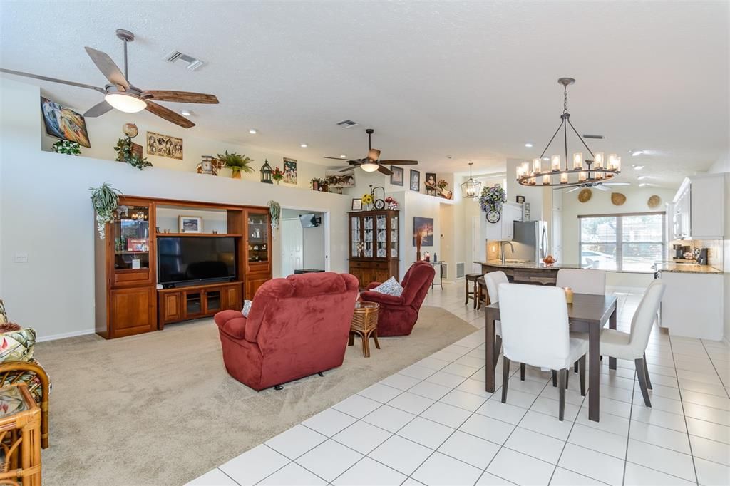 living/dining room