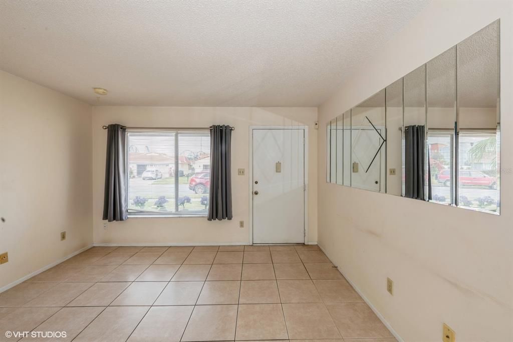 Entry Foyer / Living Room