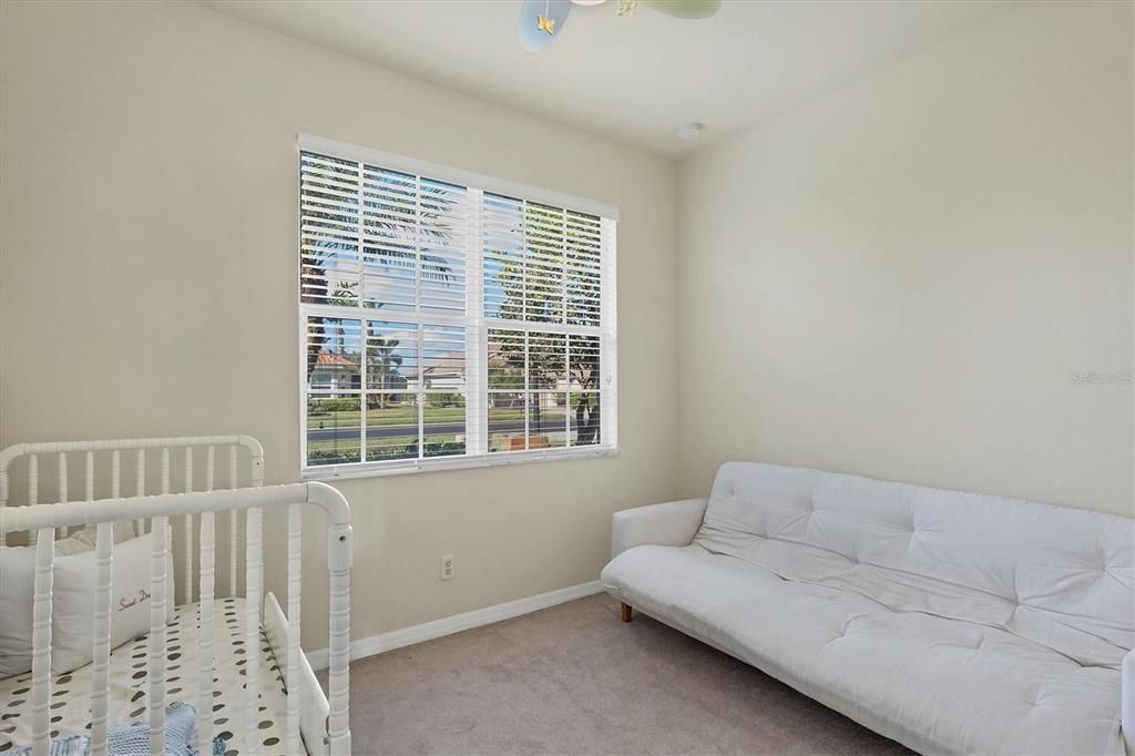 Active With Contract: $389,000 (4 beds, 2 baths, 1551 Square Feet)