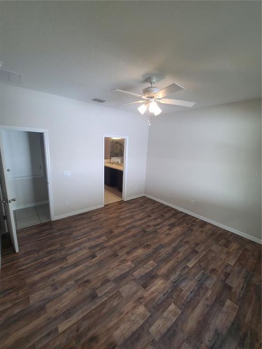 For Rent: $2,300 (3 beds, 2 baths, 1590 Square Feet)