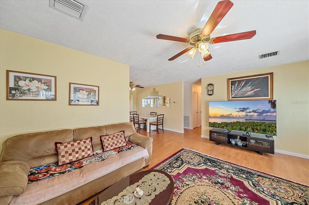 Family room to kitchen