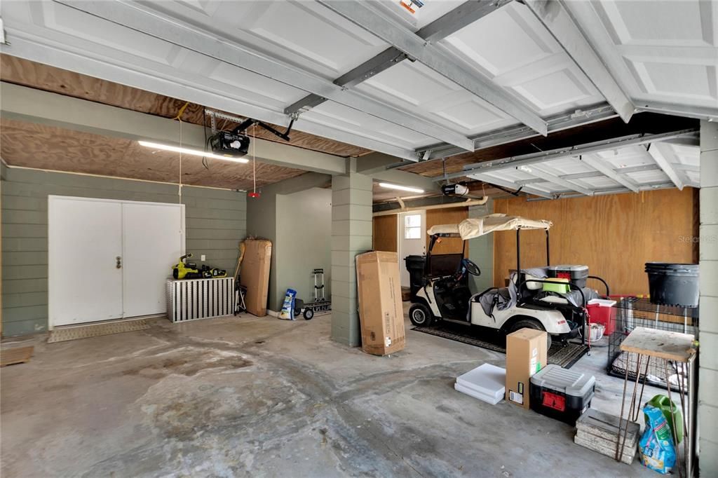 Interior Garage Grown Level w/Storage Space