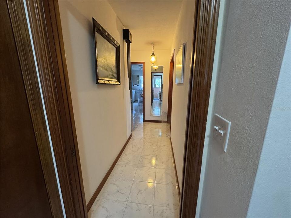 En Venta: $390,000 (3 camas, 3 baños, 2346 Pies cuadrados)