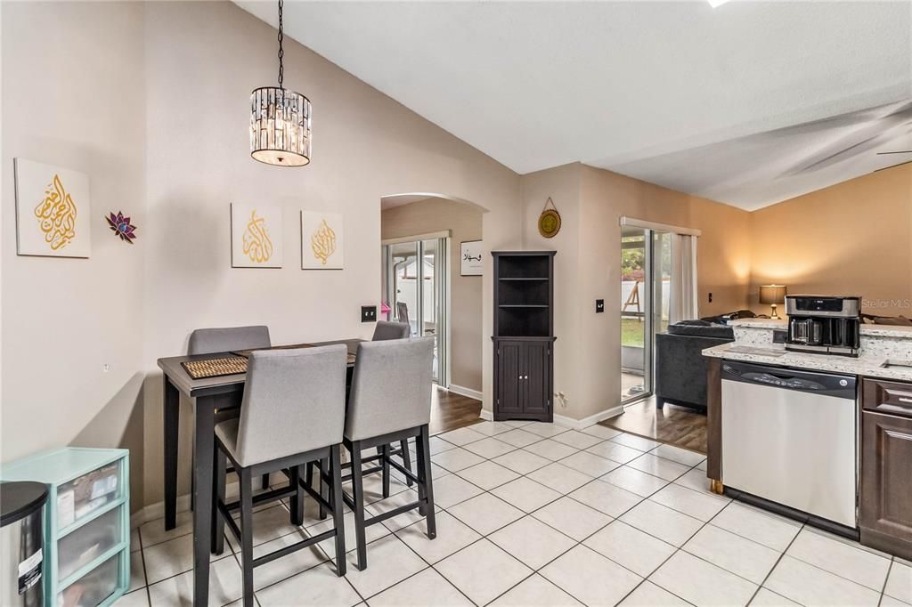 For Sale: $349,900 (4 beds, 2 baths, 1744 Square Feet)