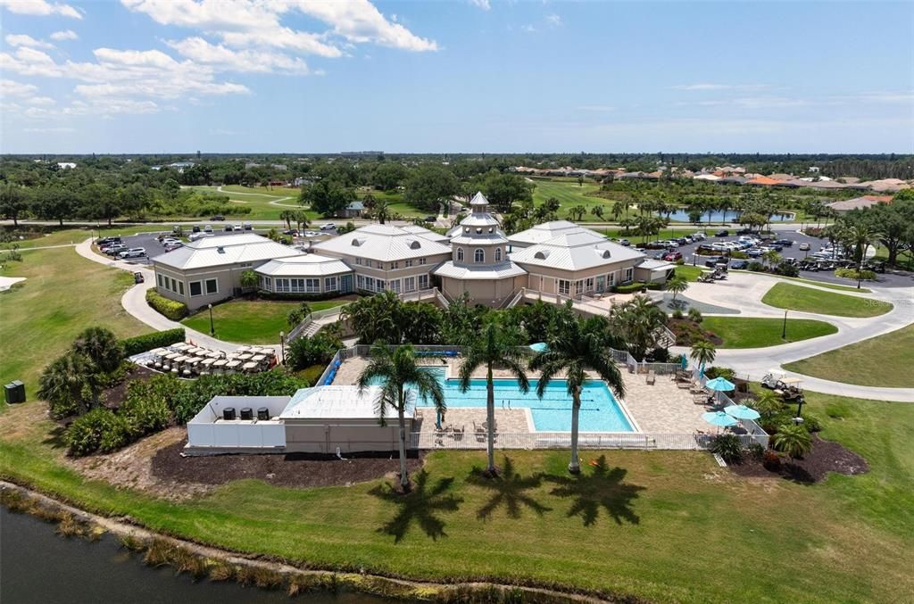 Pelican Pointe Golf & Country Club