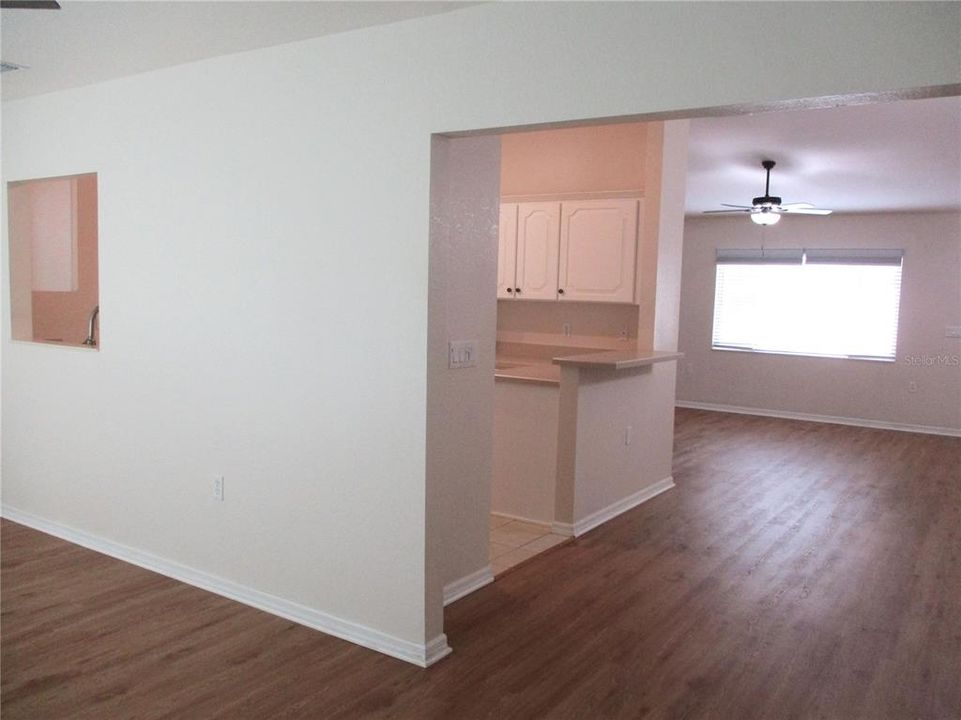 For Sale: $229,000 (2 beds, 2 baths, 1582 Square Feet)